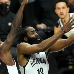 哈登出色发挥引魔术师盛赞 MVP竞争别忘了大胡子